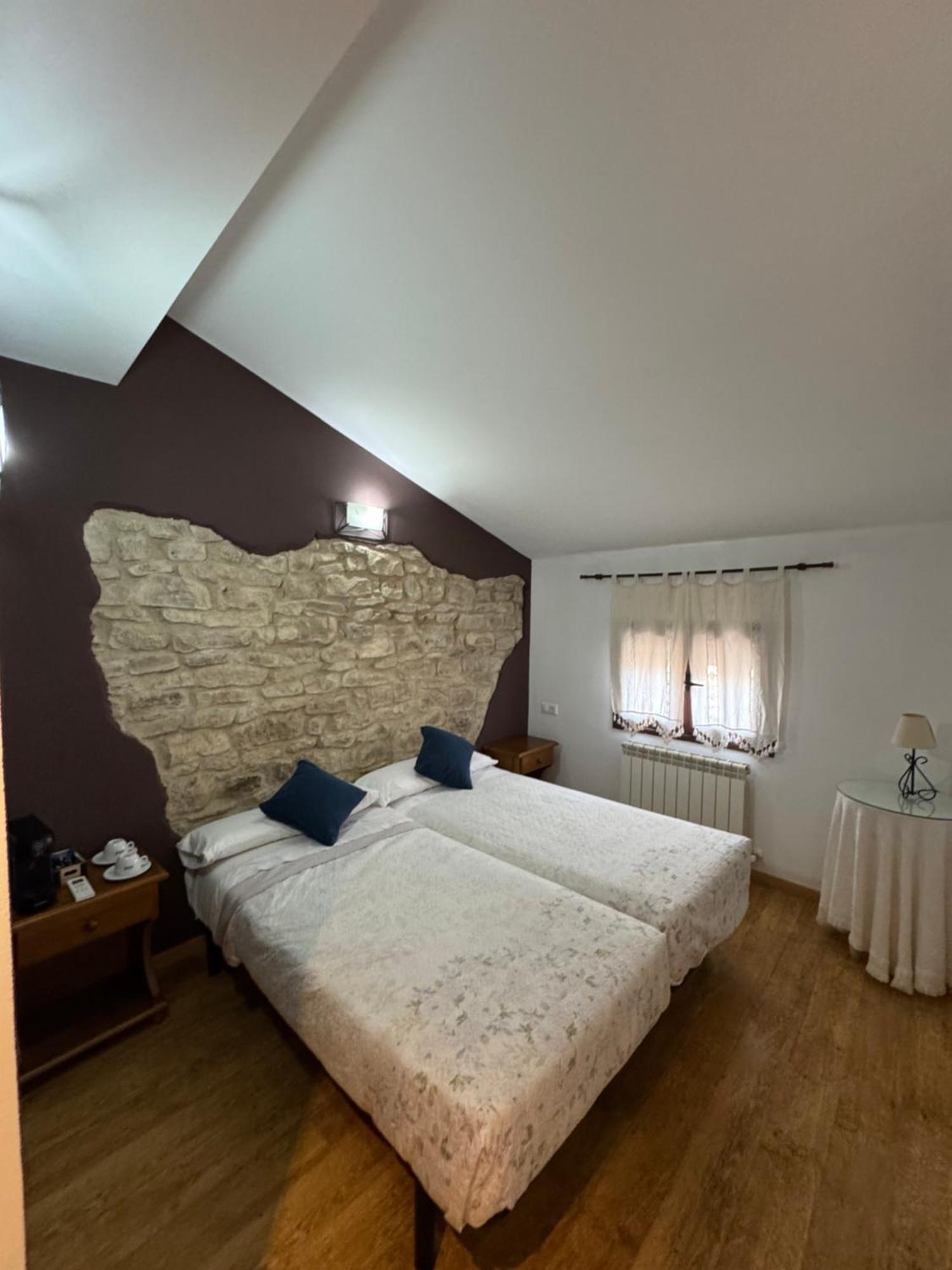 Casa Rural Marga Tardienta Kültér fotó